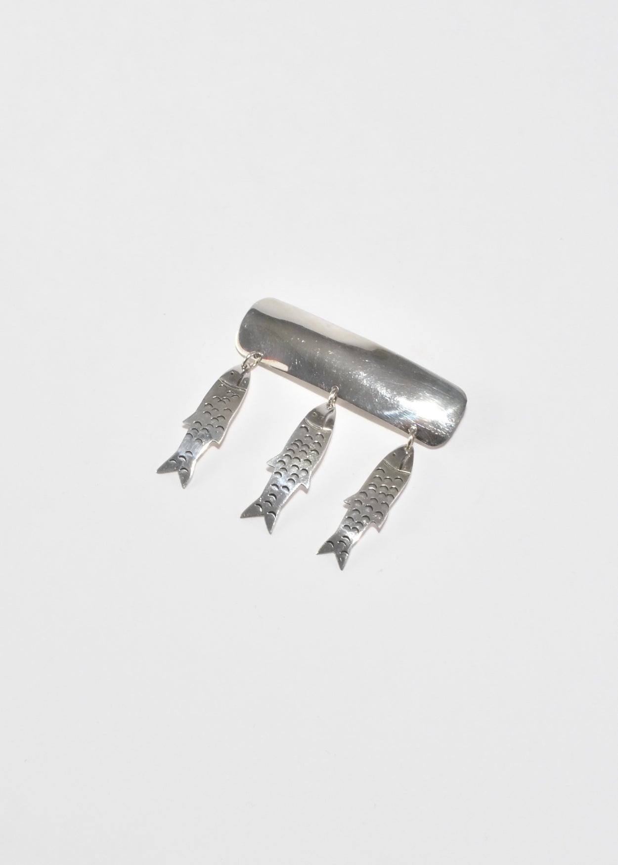 Fish Fringe Brooch