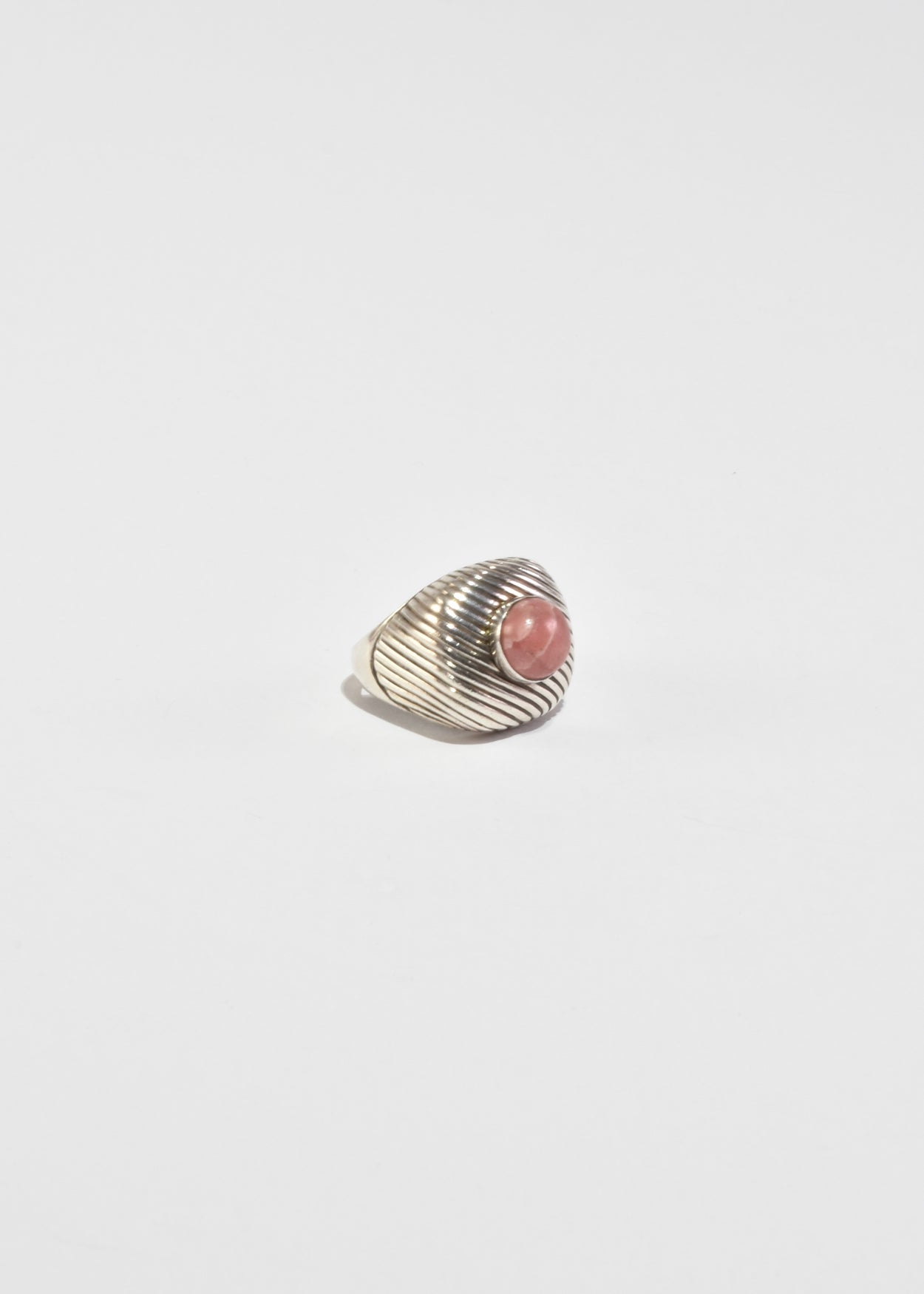 Ribbed Rose Quartz Ring