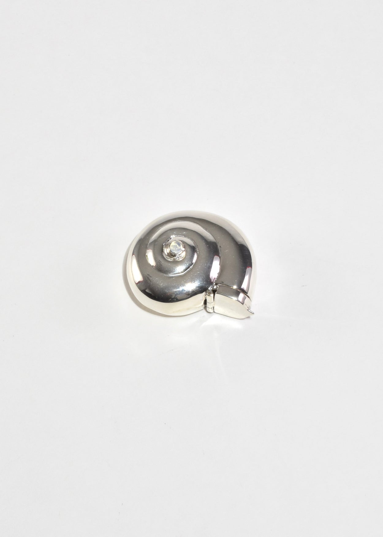 Sterling Shell Pillbox