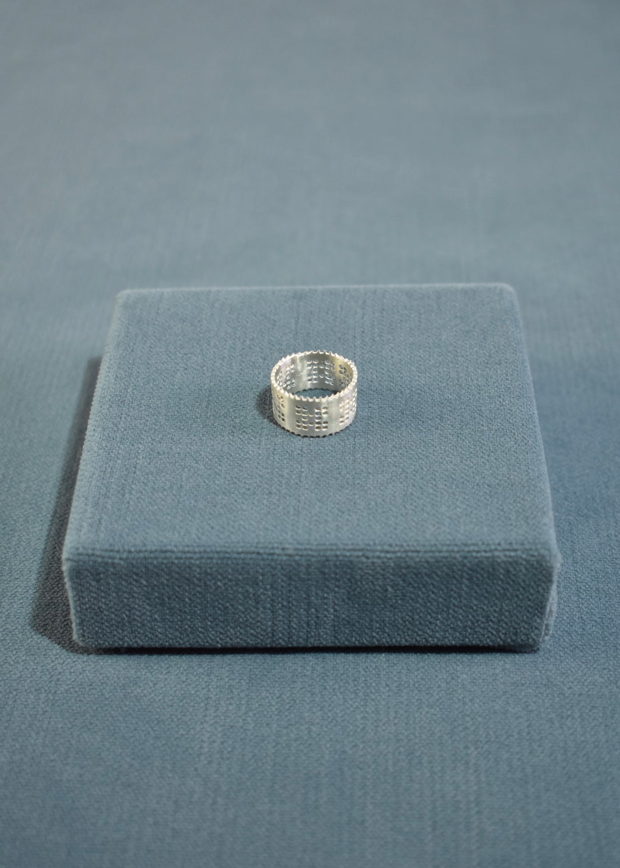 Weaver's Ring