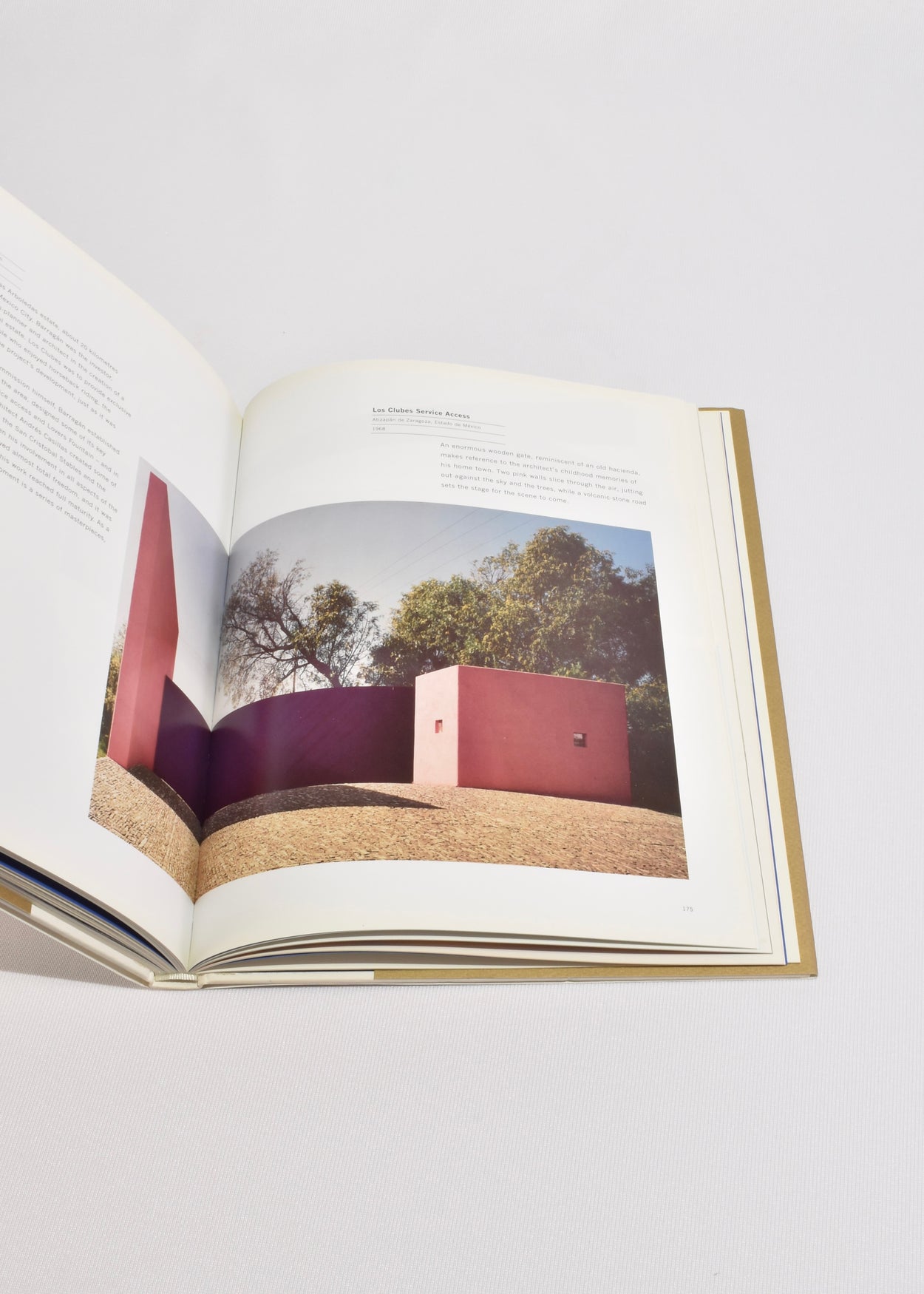 Barragan: The Complete Works