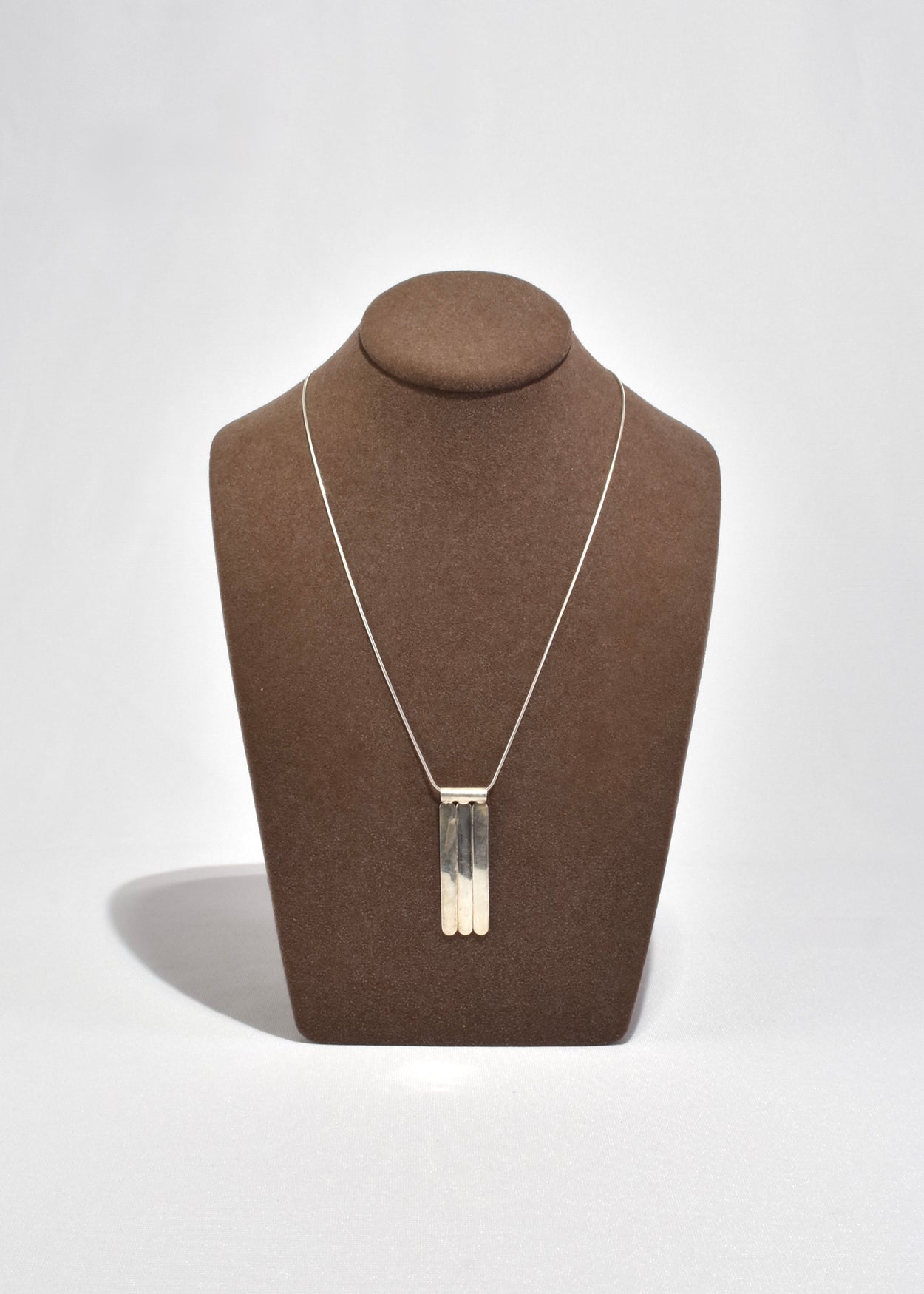 Bar Fringe Pendant Necklace