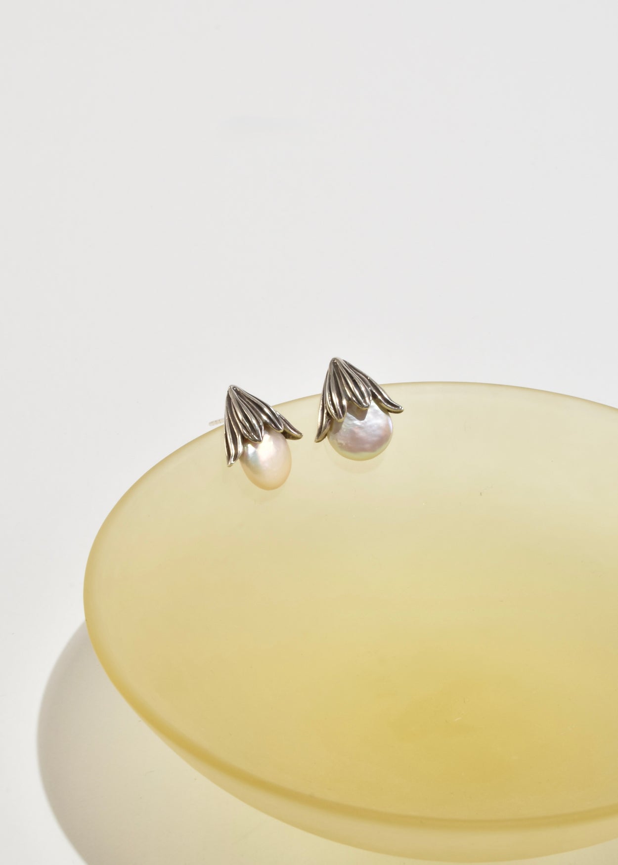 Floral Pearl Earrings