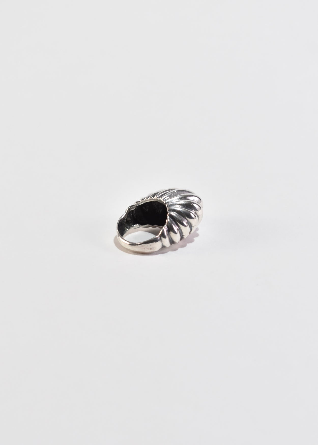 Ribbed Statement Ring