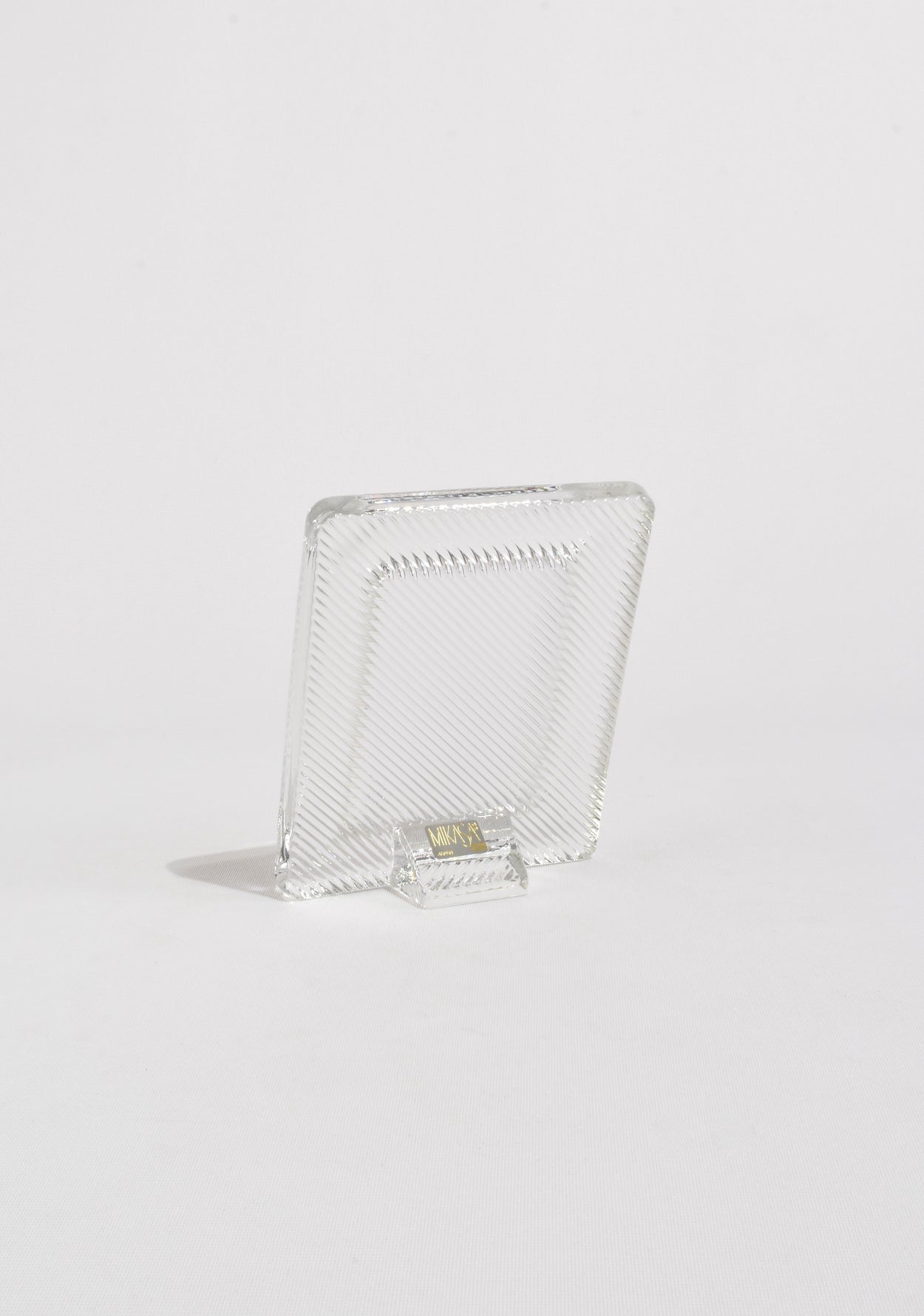 Ribbed Glass Frame
