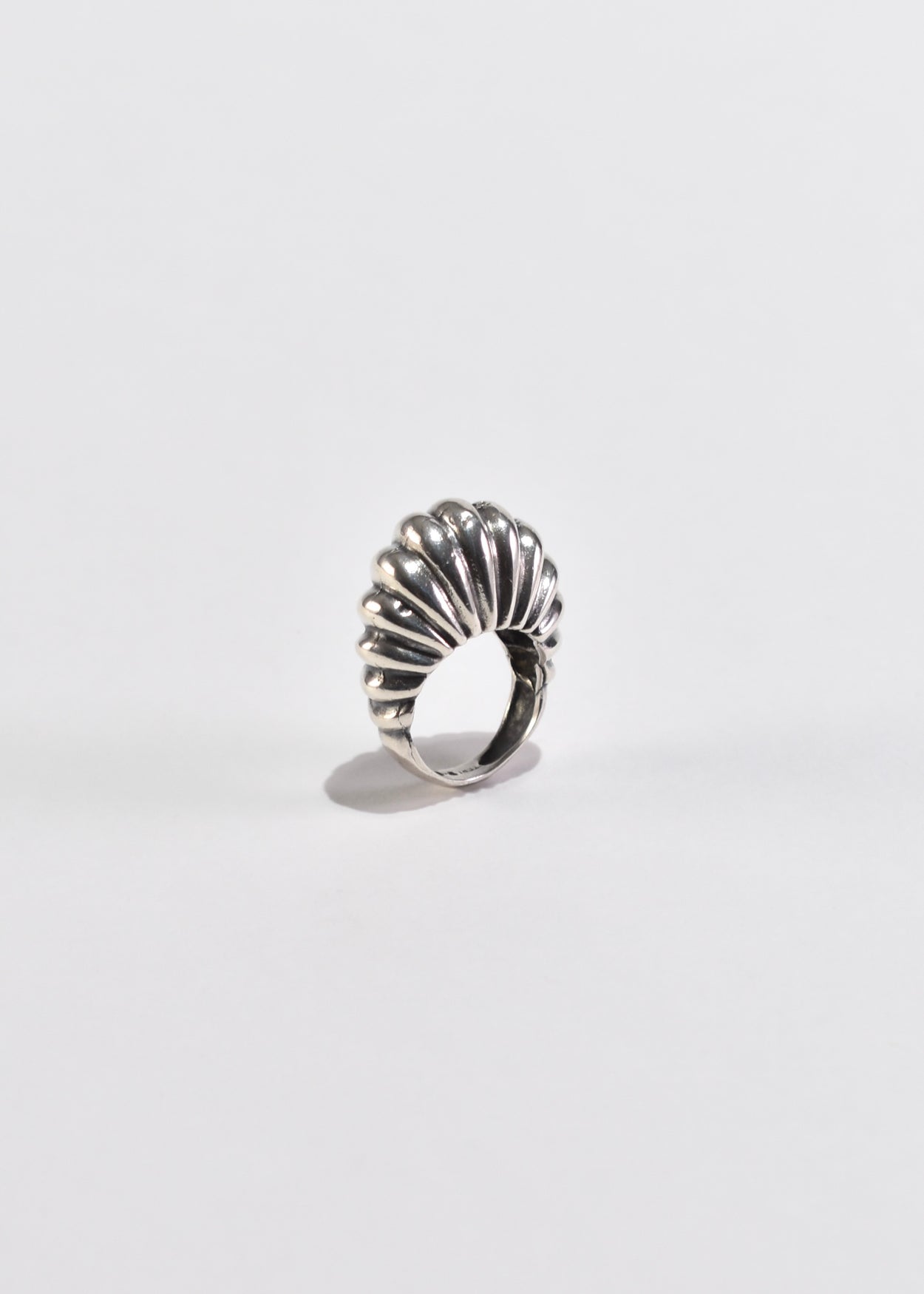 Ribbed Statement Ring