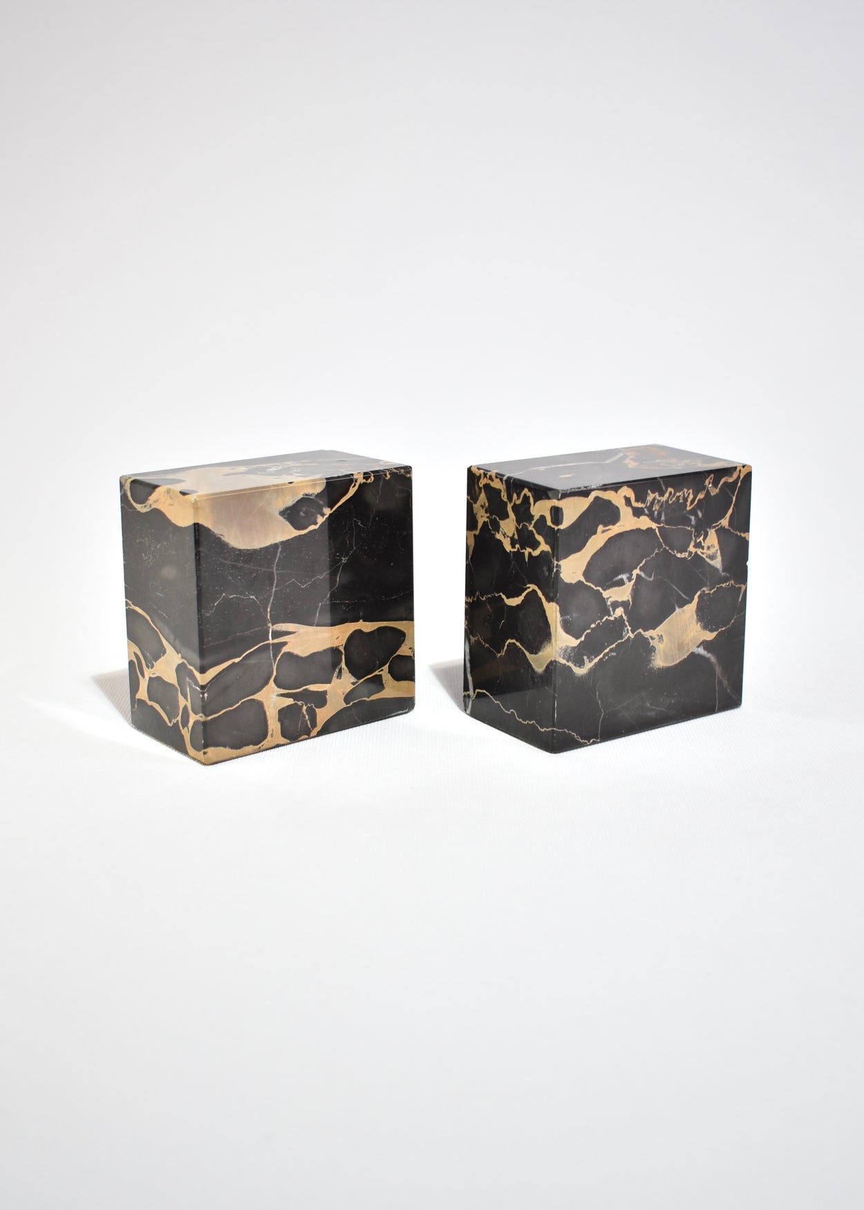 Black Marble Bookends