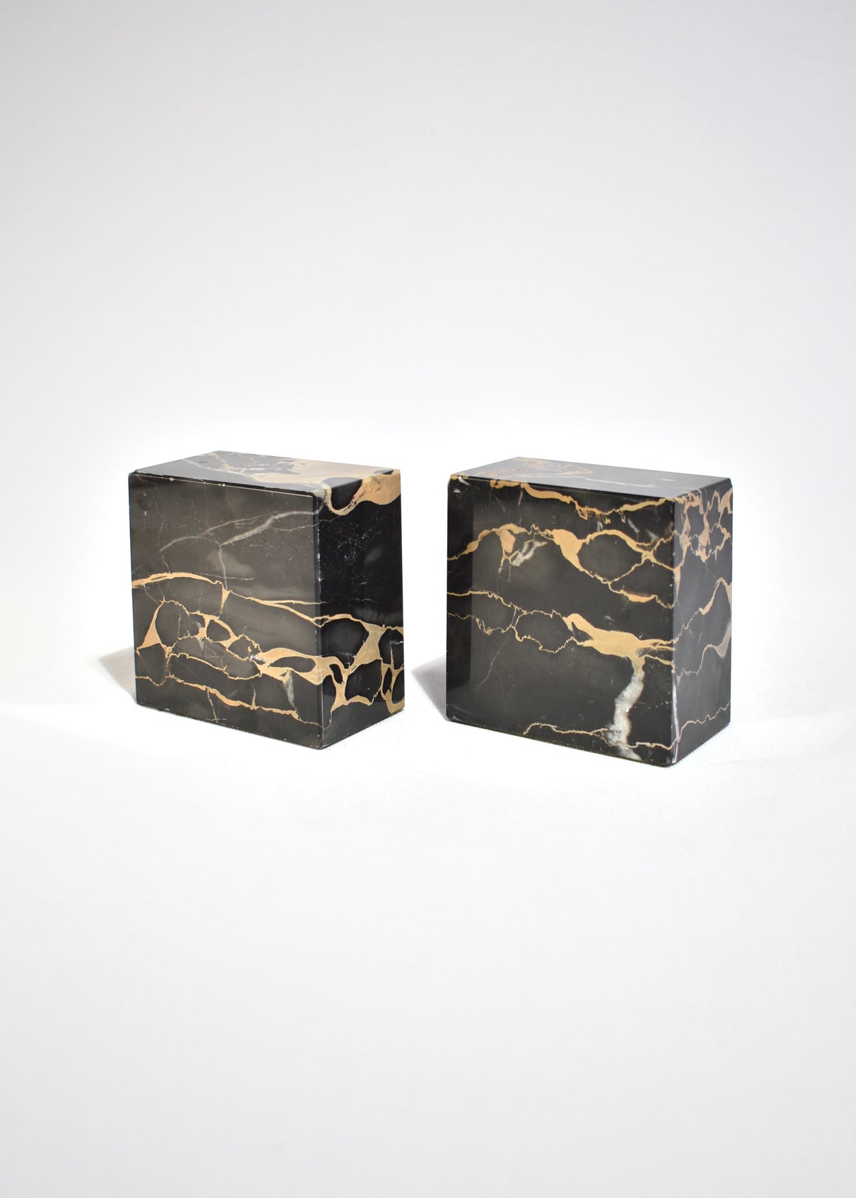 Black Marble Bookends