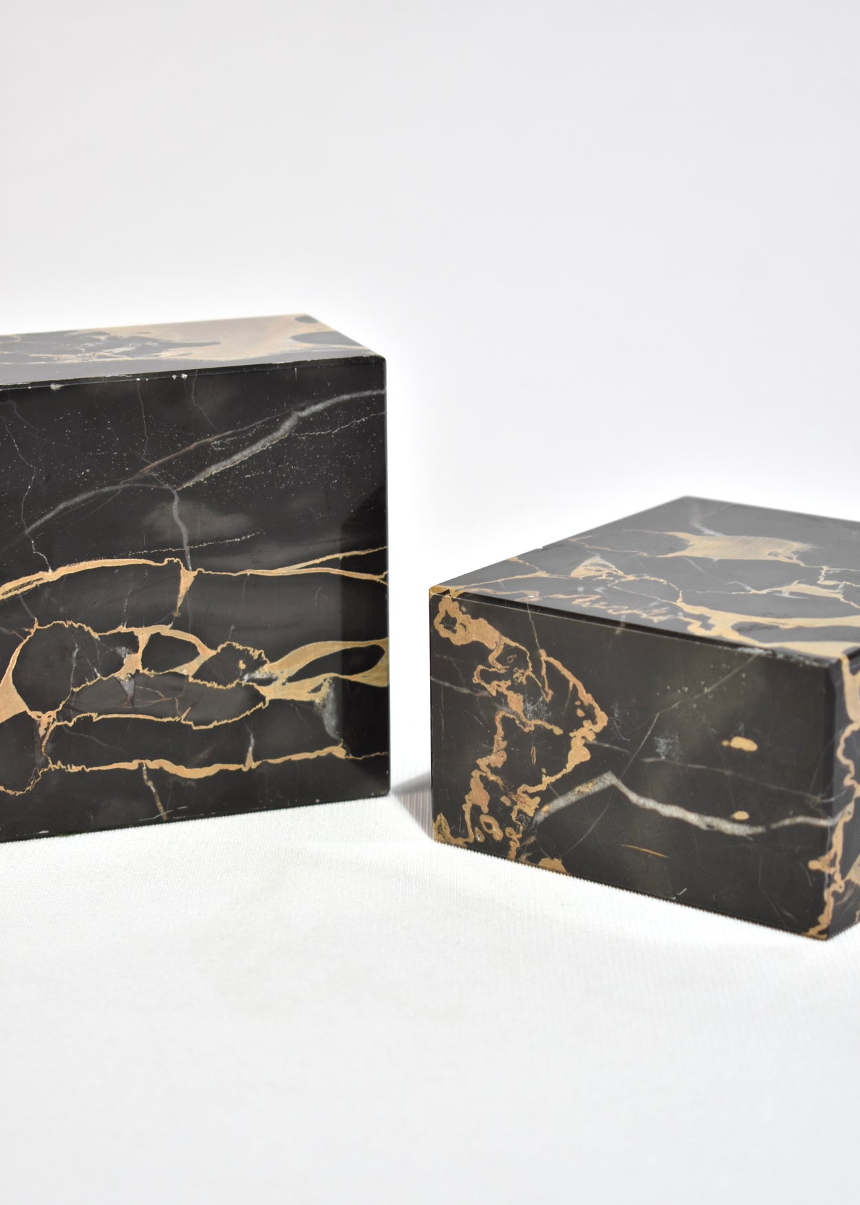 Black Marble Bookends