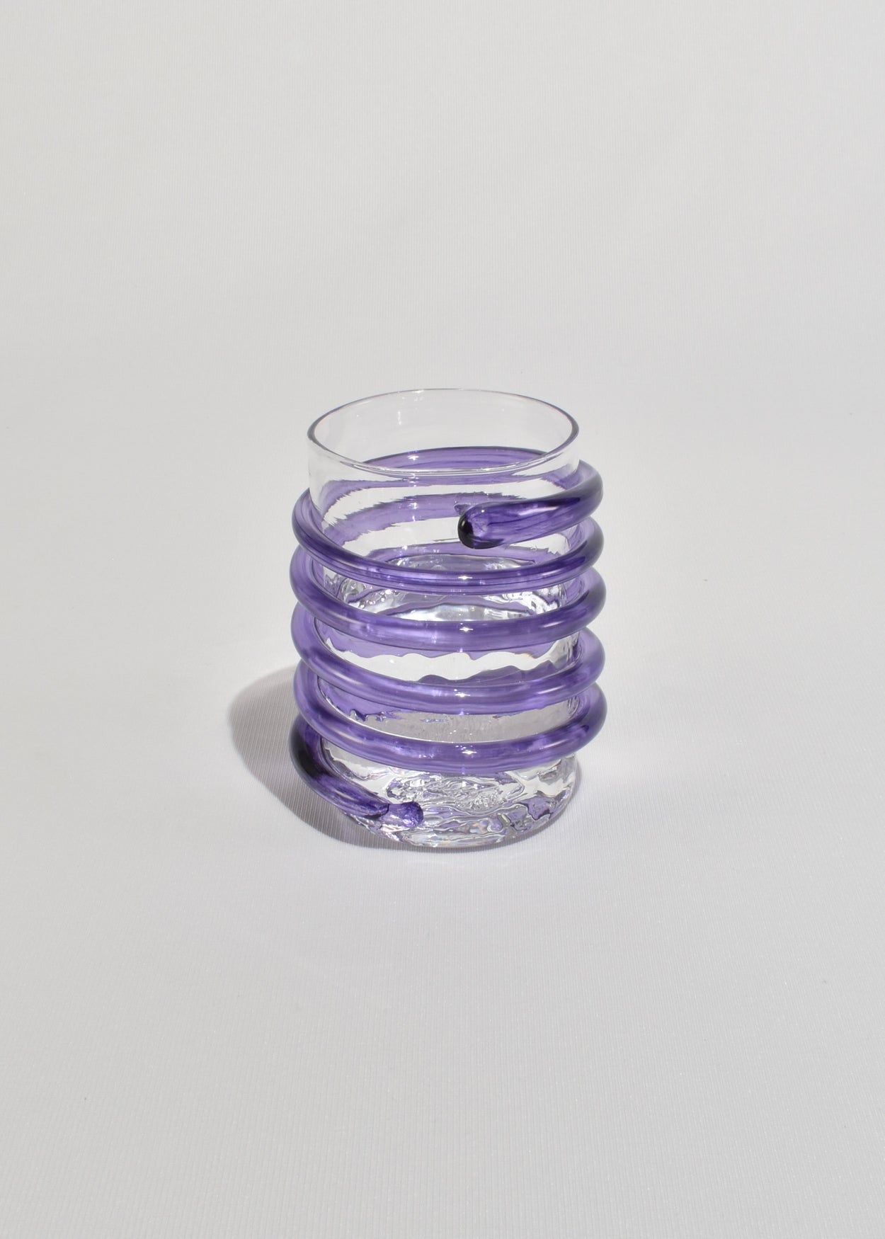 Handshake Spiral Cup in Purple