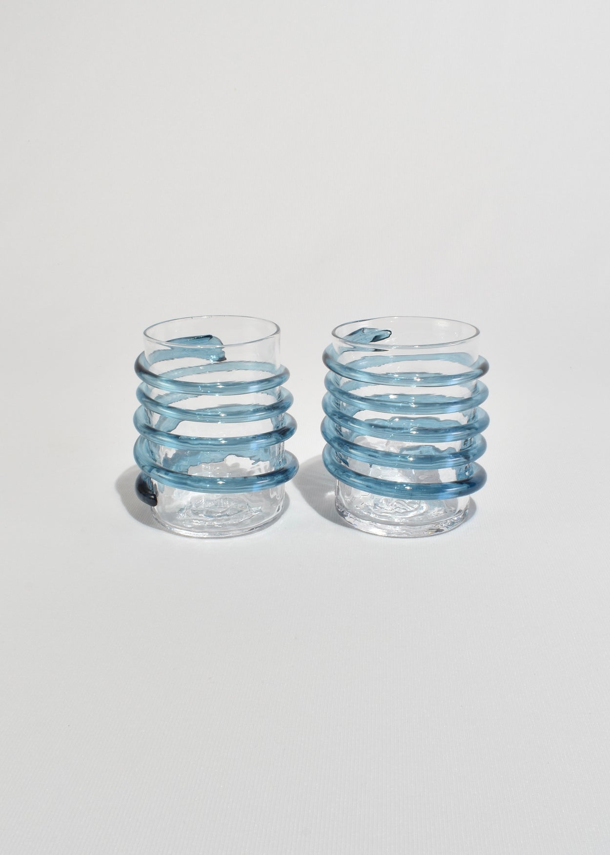 Handshake Spiral Cup in Teal