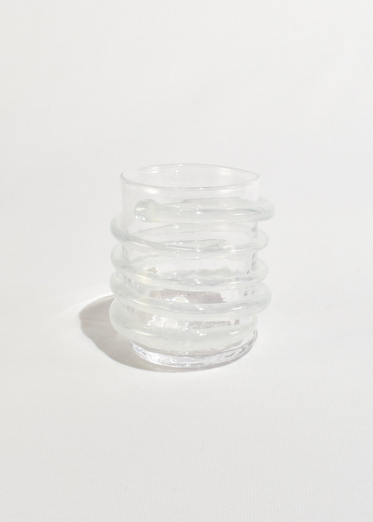 Handshake Spiral Cup in Opalescent