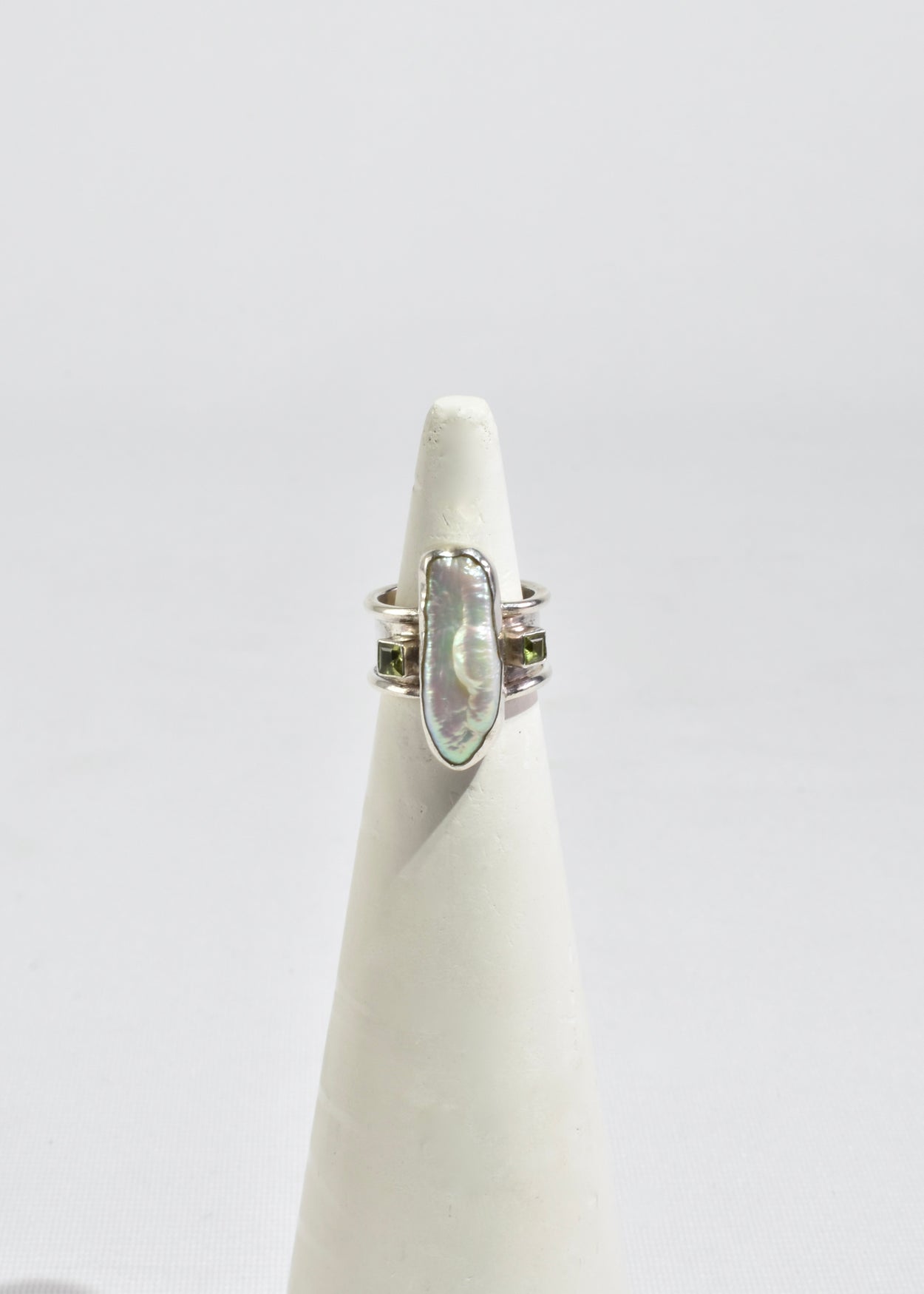 Pearl Peridot Ring