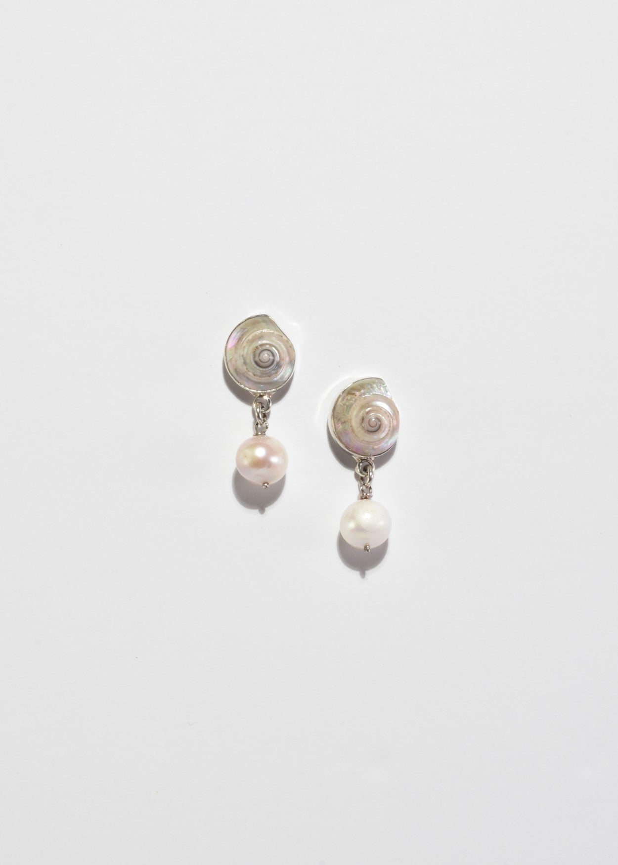 Shell Pearl Drop Earrings