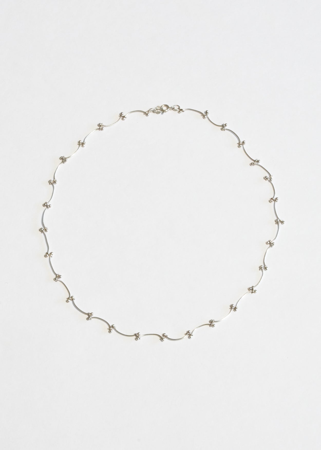 Curved Link Necklace