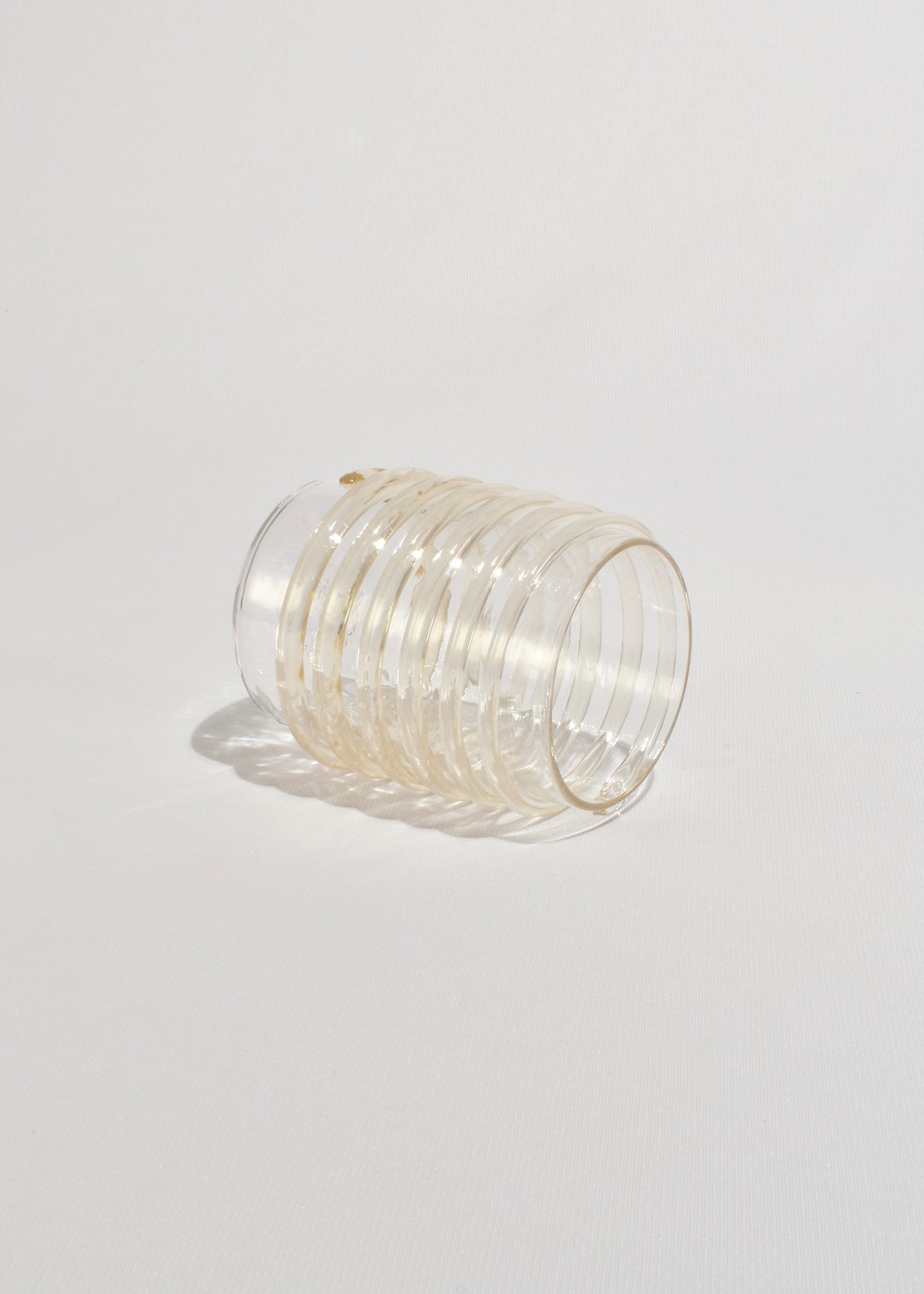 Handshake Spiral Cup in Honey