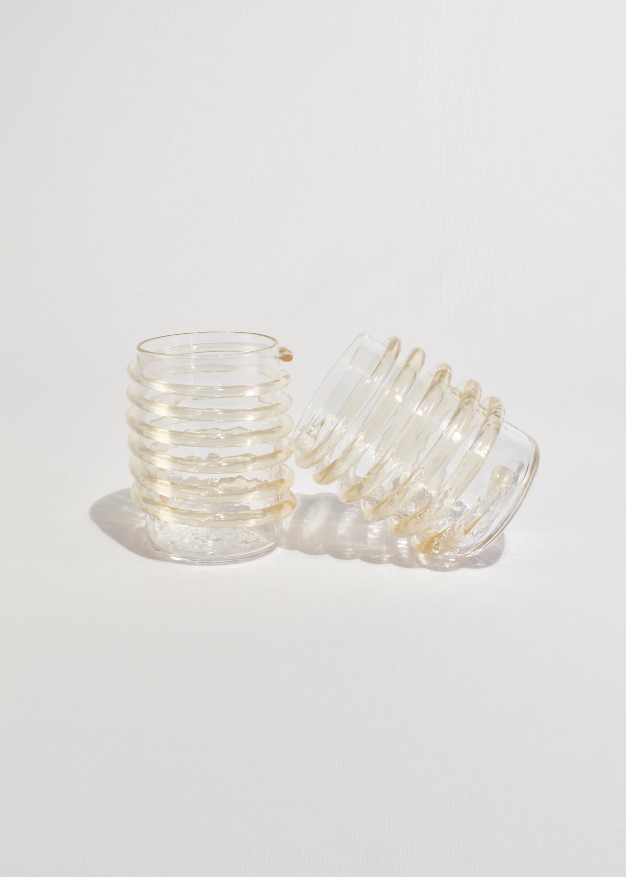 Handshake Spiral Cup in Honey