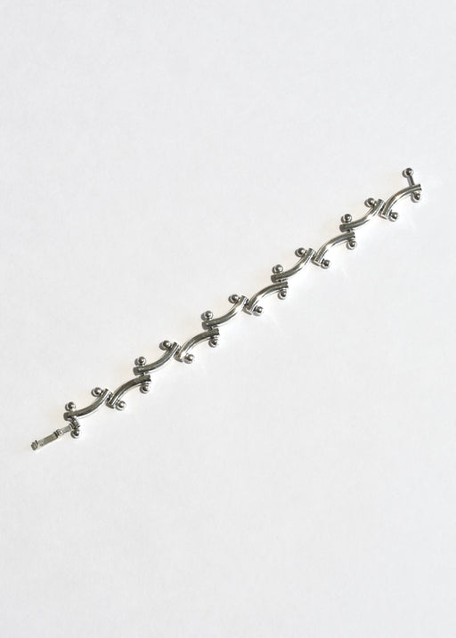 Curved Link Bracelet