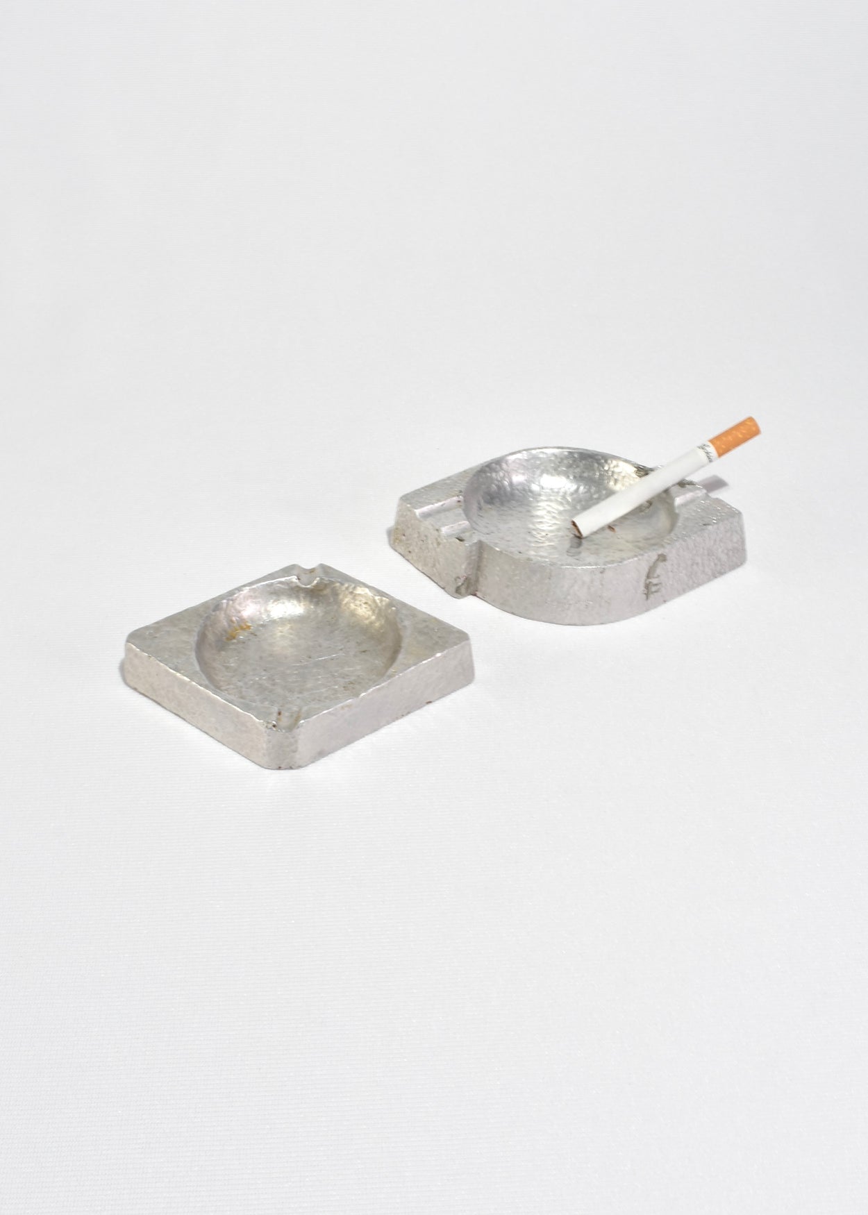 Geometric Metal Ashtray Set
