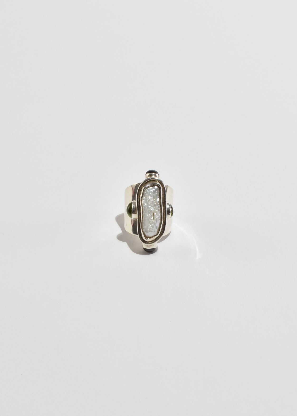 Peridot Garnet Pearl Ring