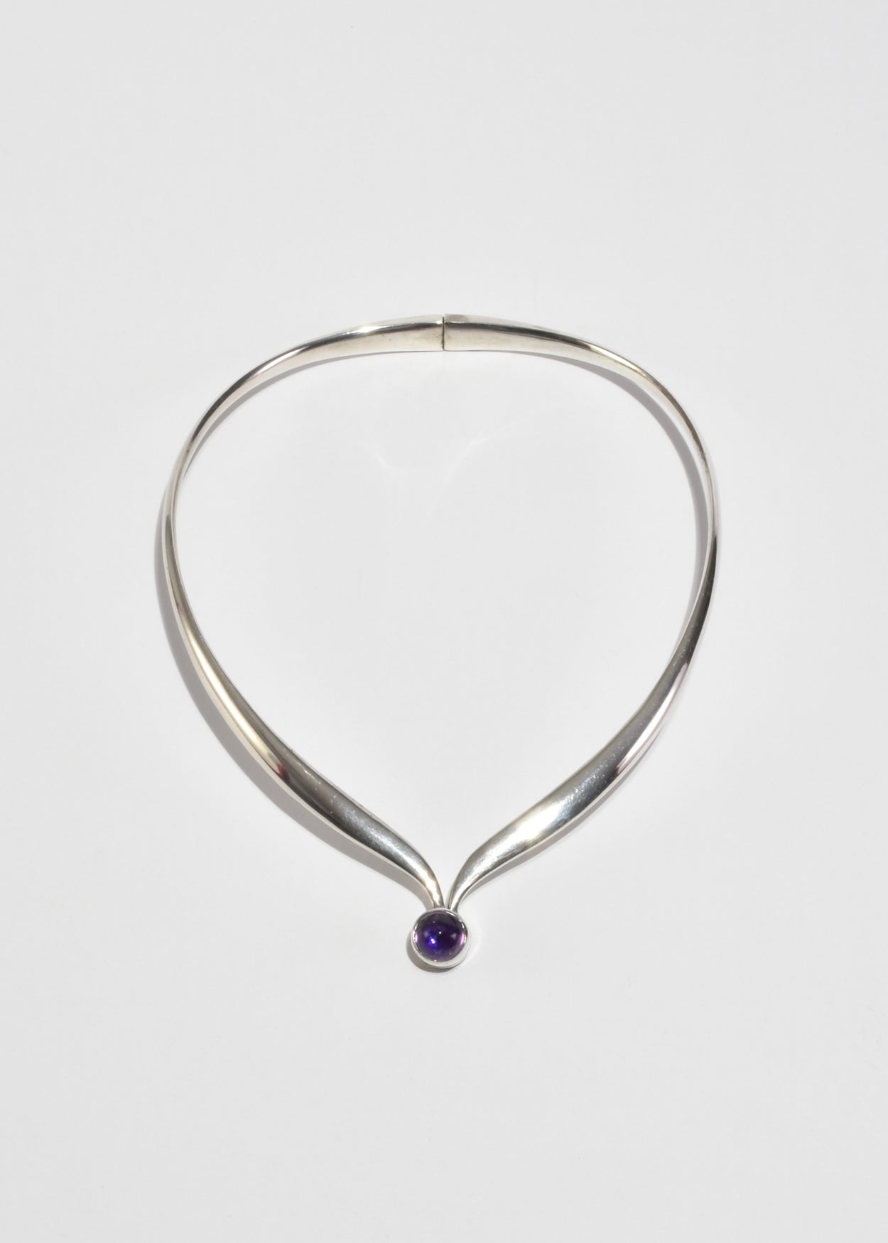 Round Amethyst Collar Necklace