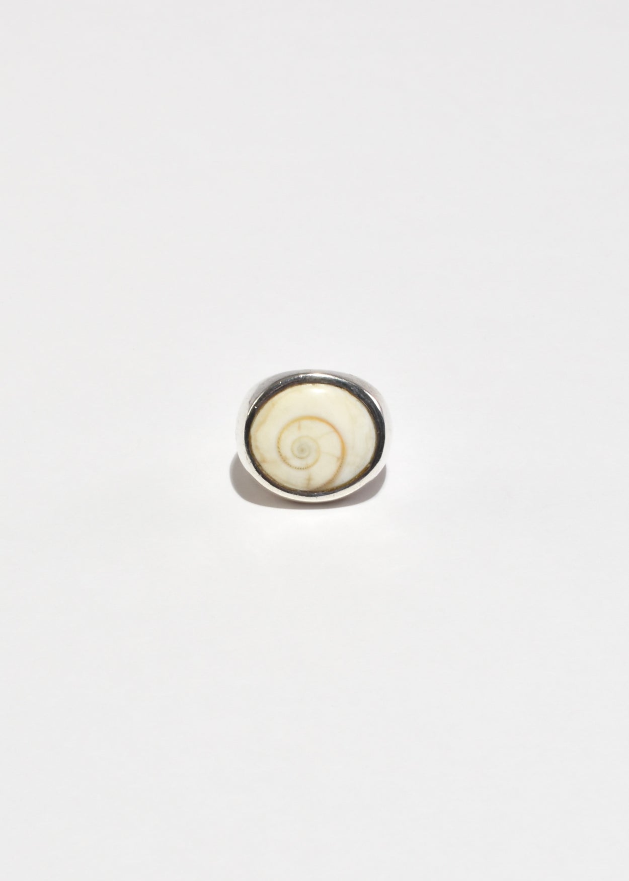 Shell Statement Ring