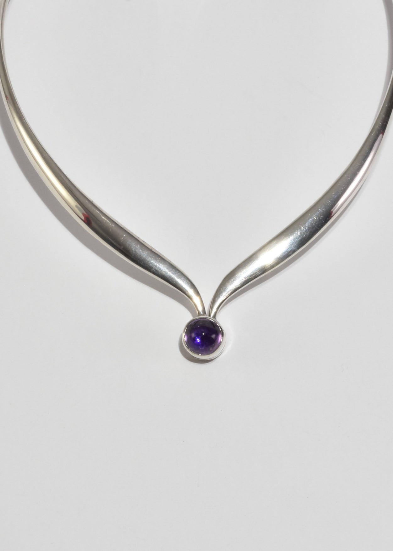 Round Amethyst Collar Necklace