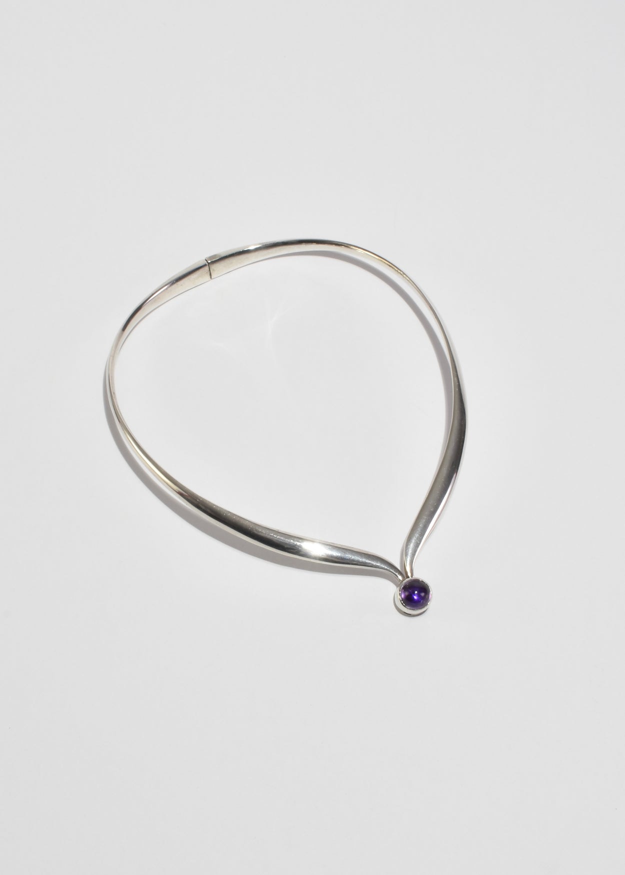 Round Amethyst Collar Necklace