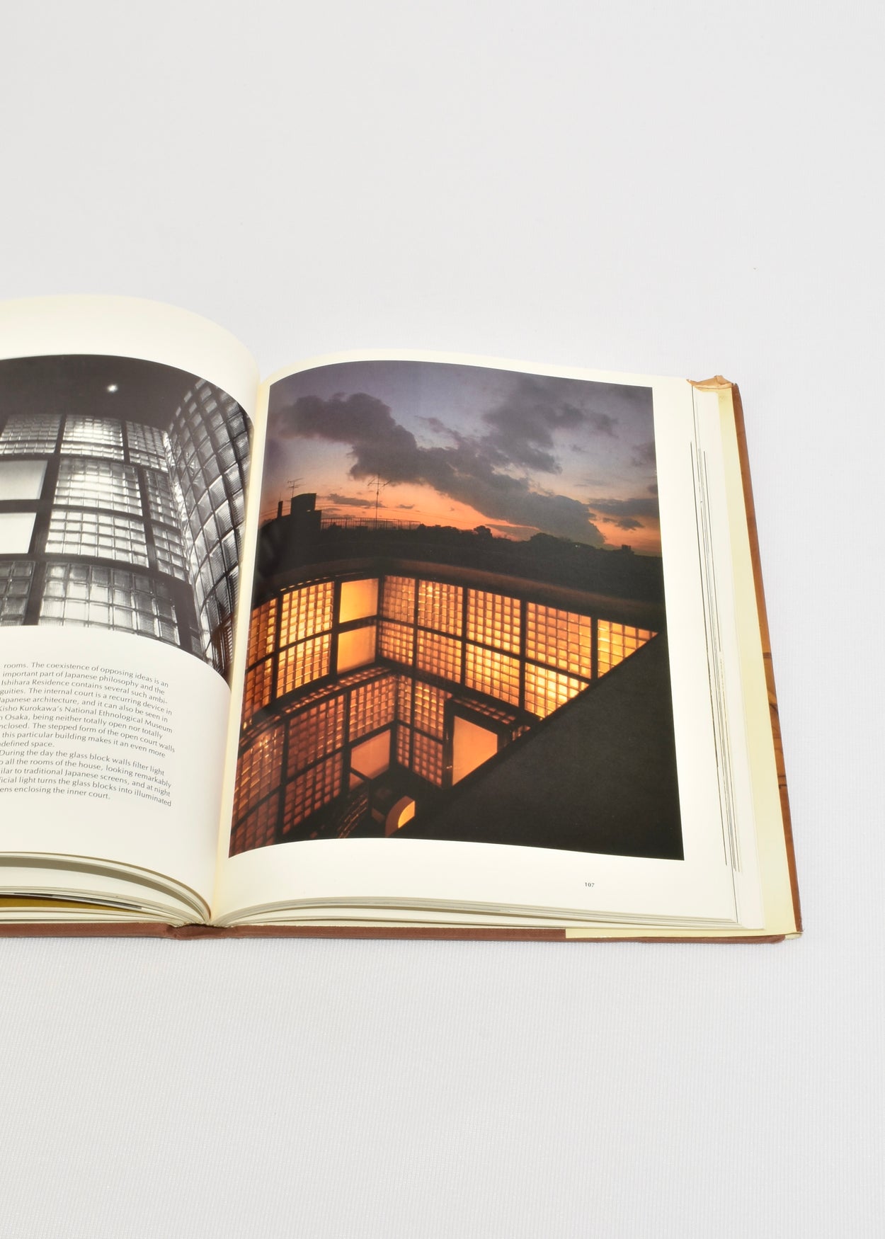 Decorative Art and Modern Interiors