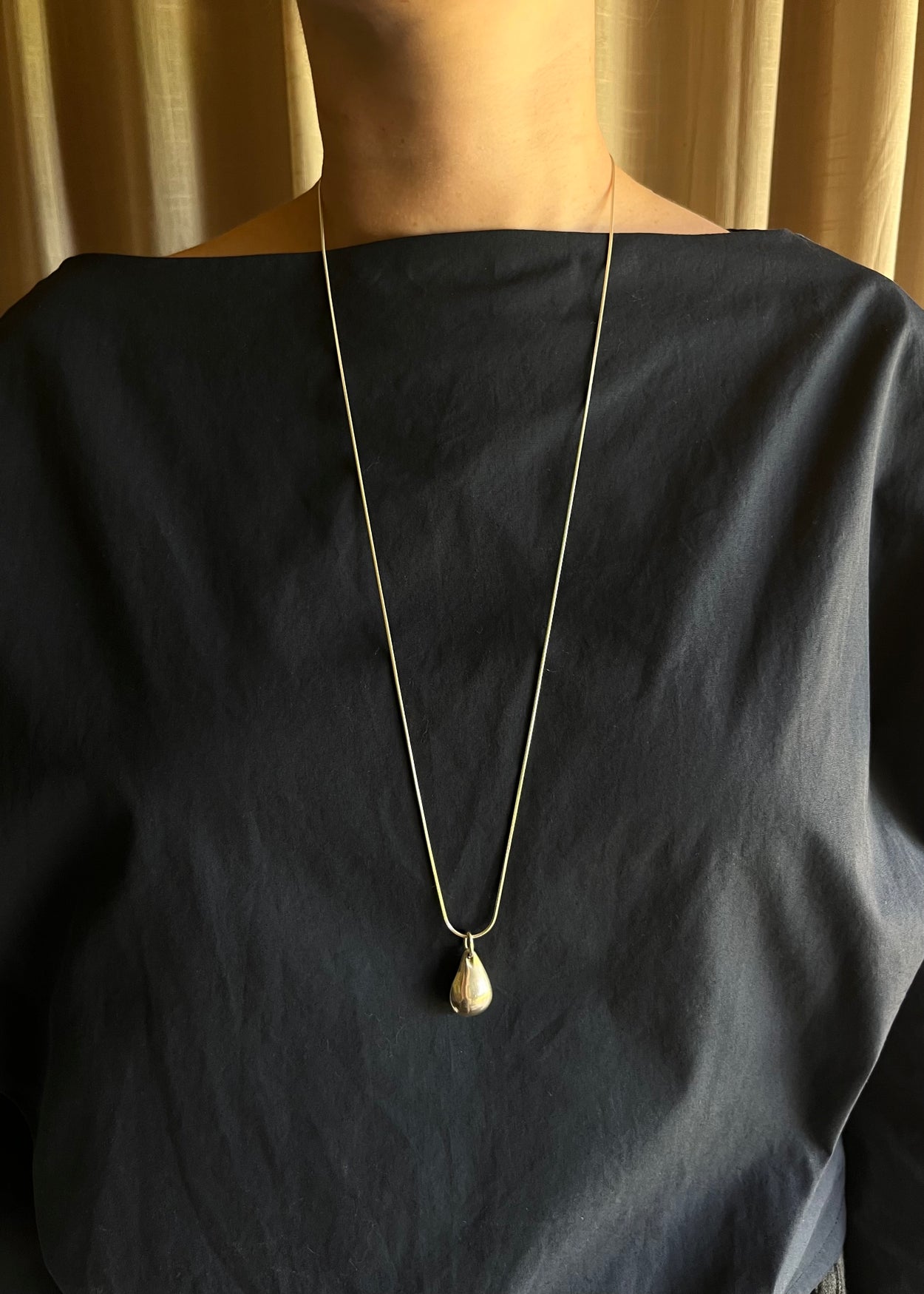 Teardrop Pendant Necklace
