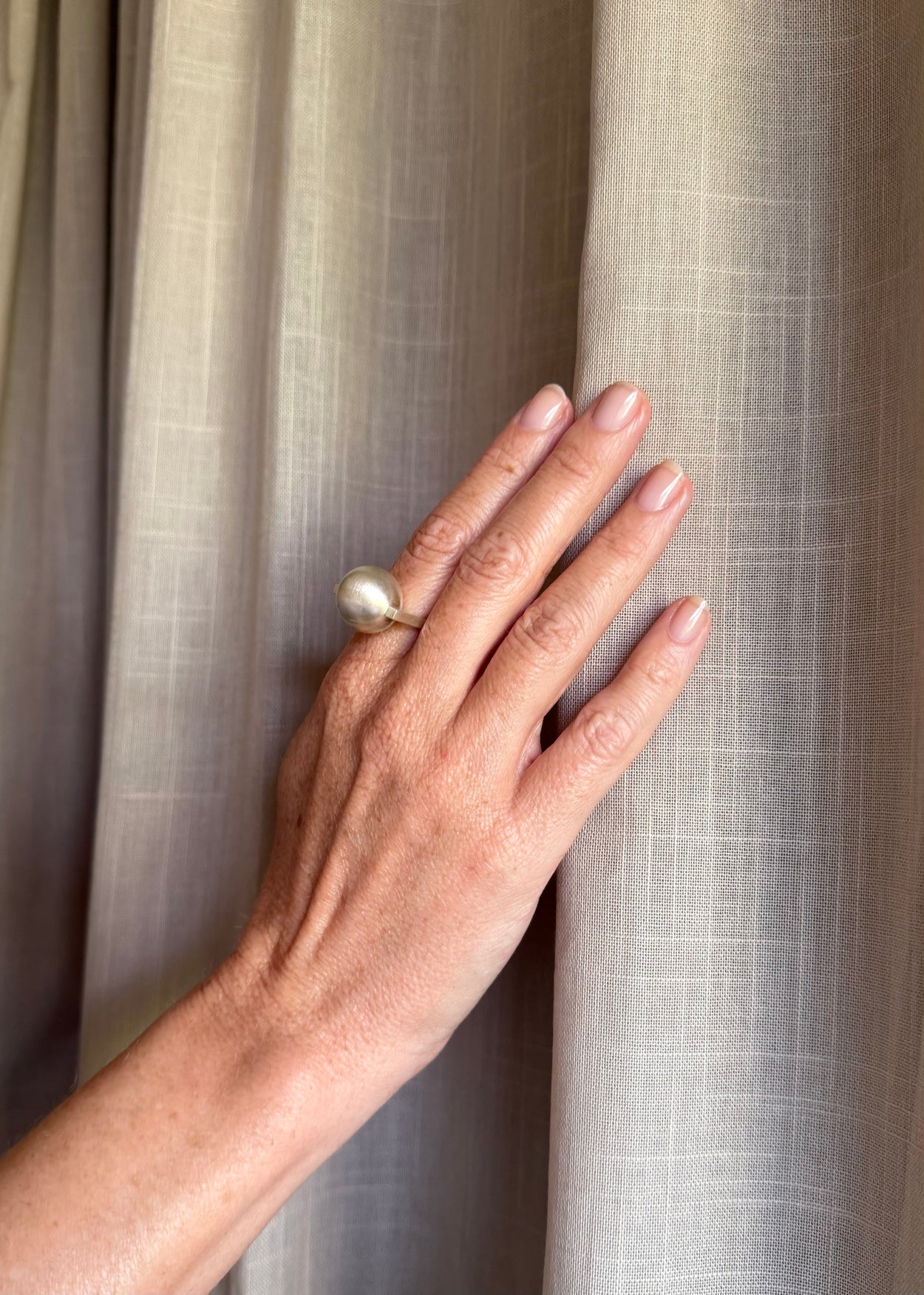 Wide Ball Ring