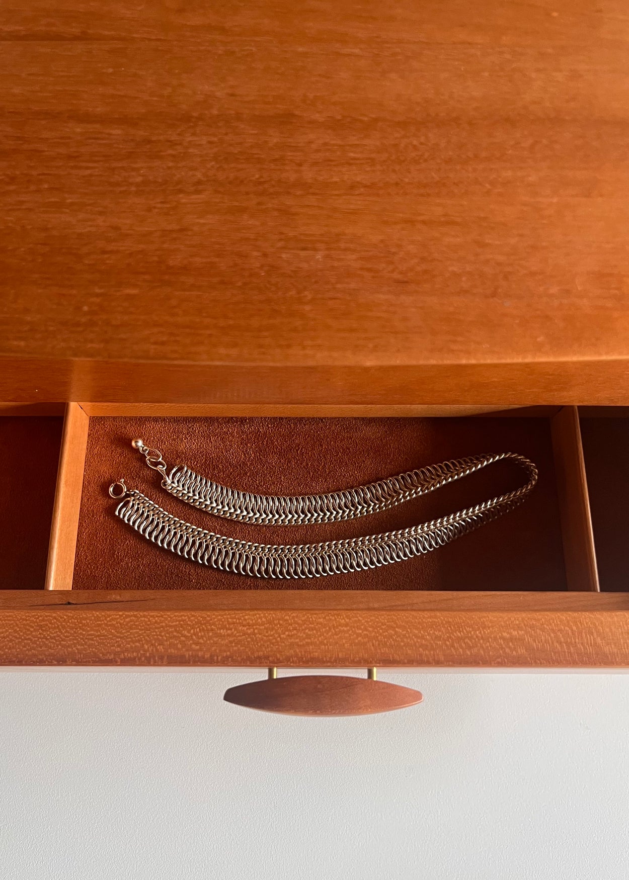 Looped Chain Collar Necklace
