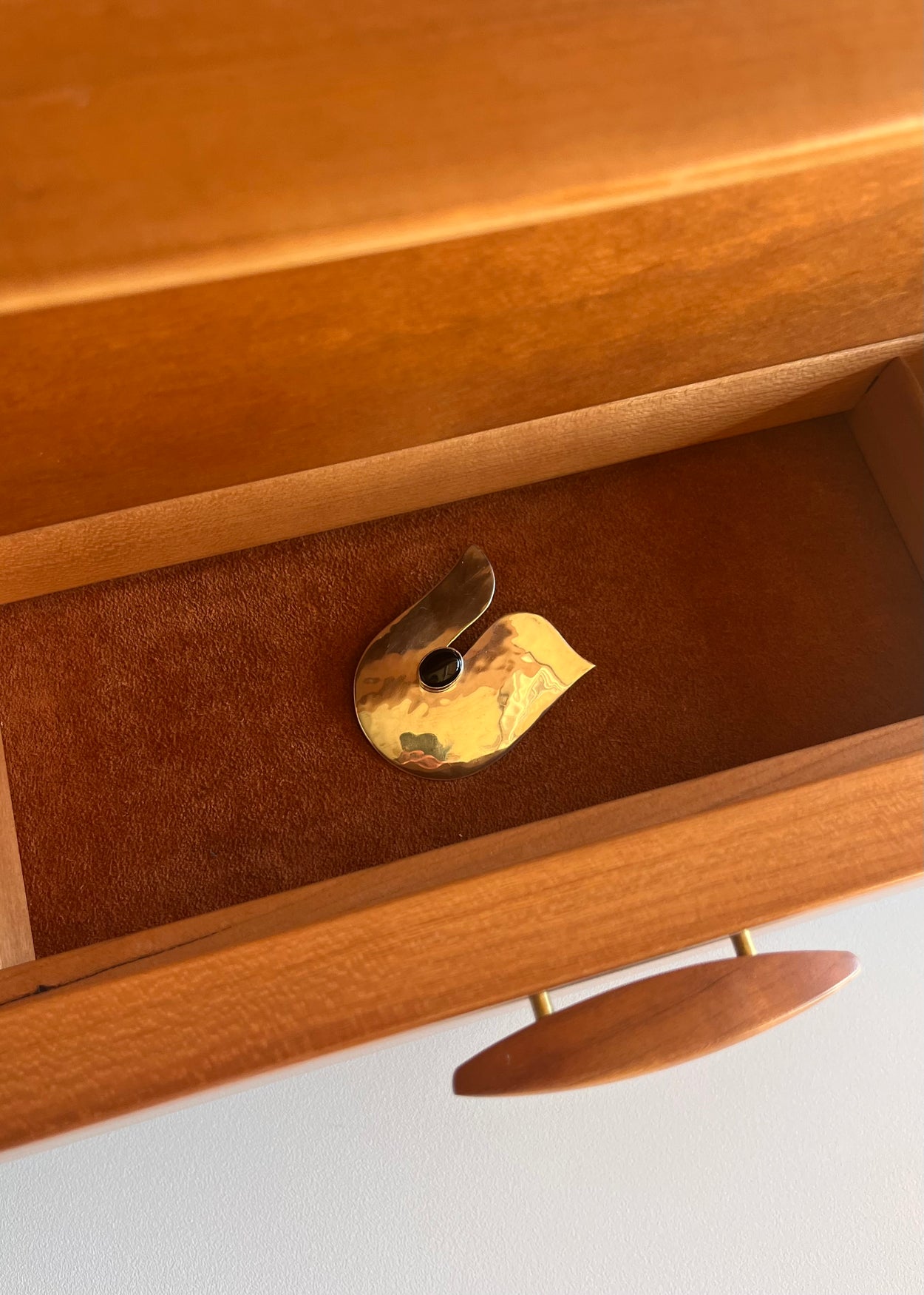 Sculptural Onyx Brooch
