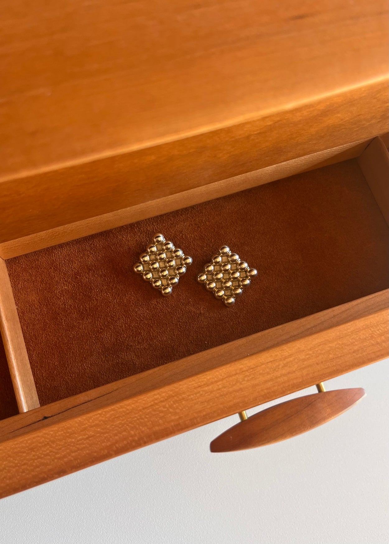 Dome Grid Earrings