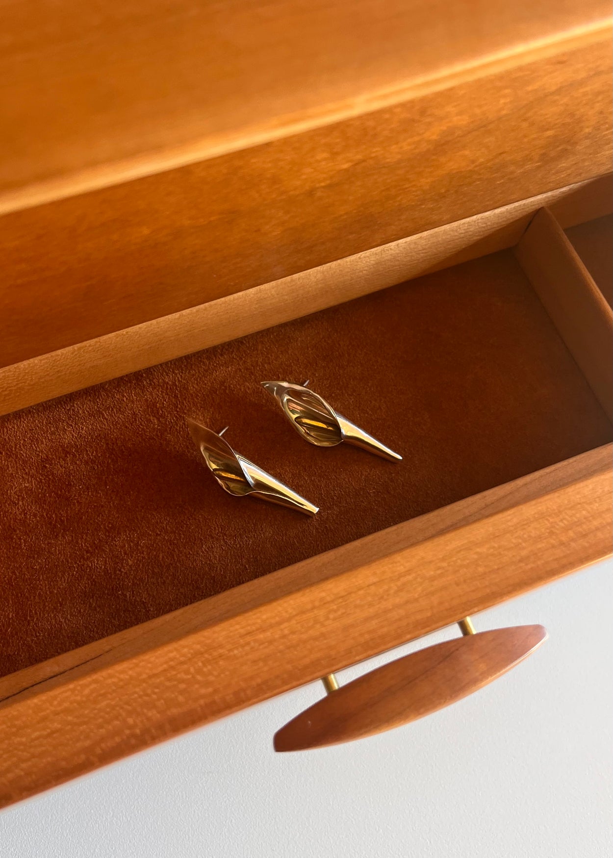 Calla Lily Earrings