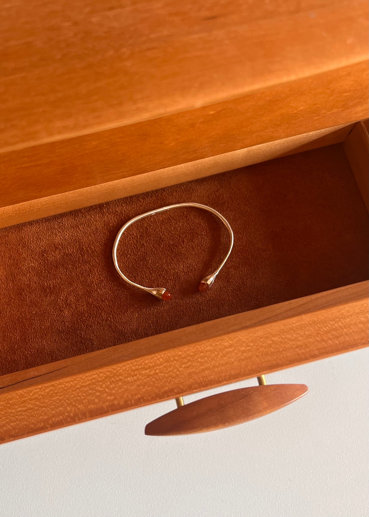 Carnelian Stem Cuff