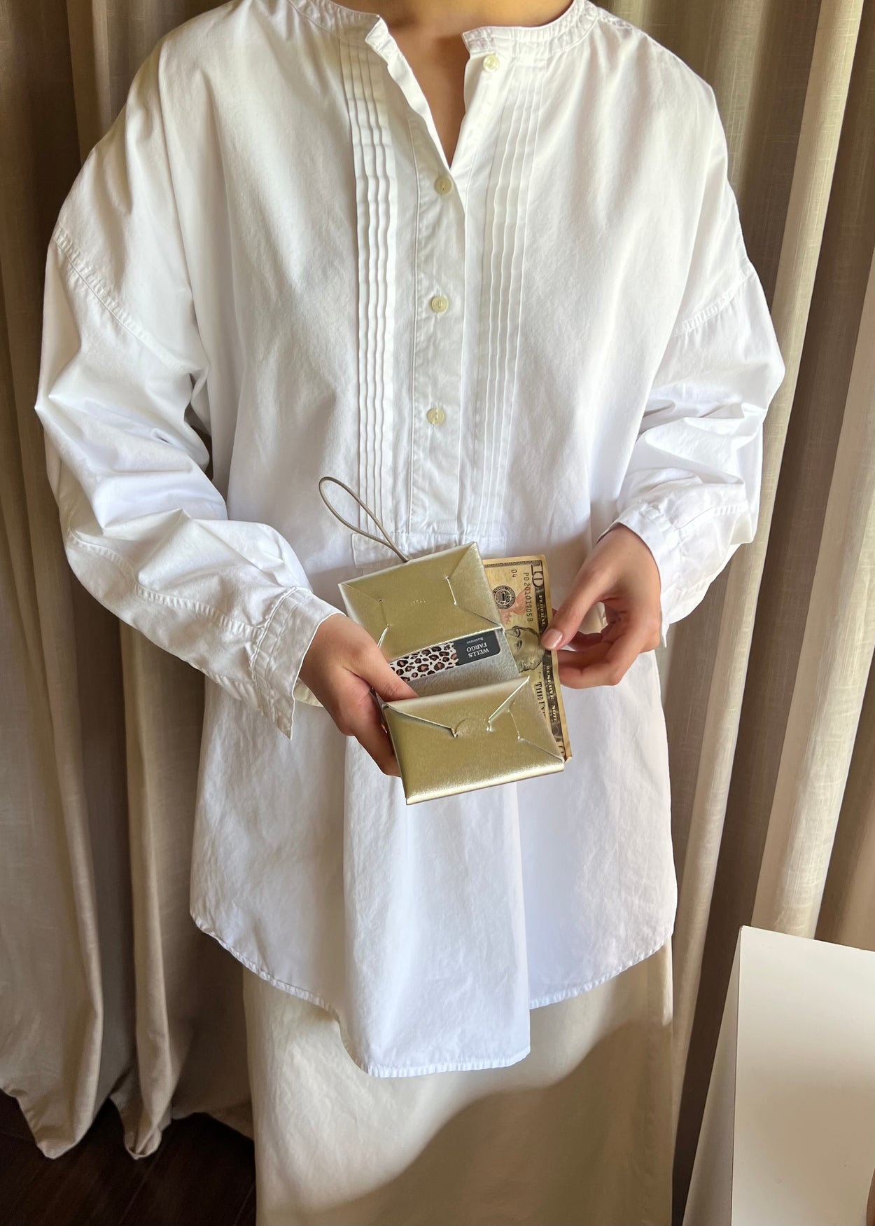 Seamless Mini Wallet in Silver