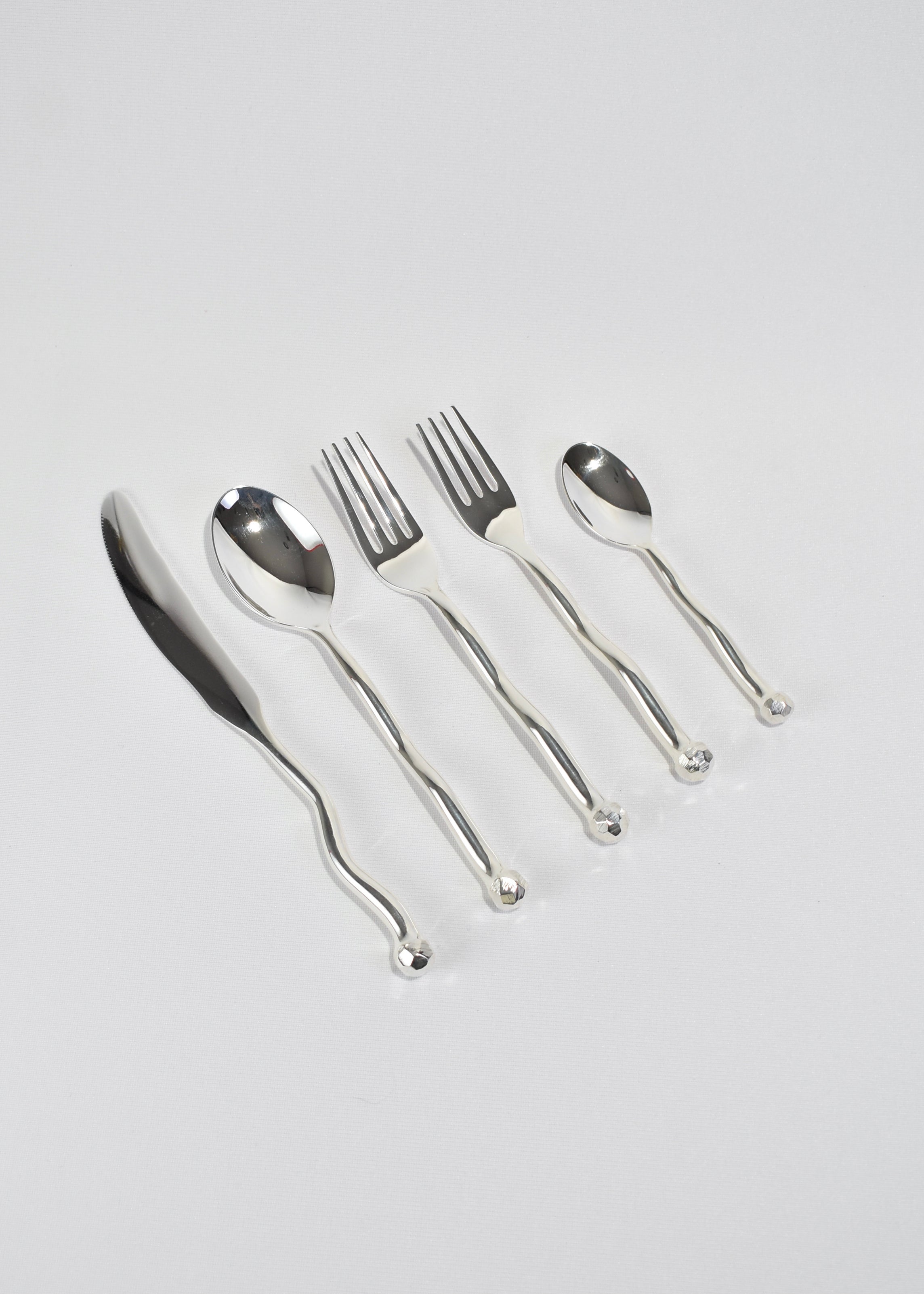 Silver Sphere 5Piece Flatware Set — Casa Shop